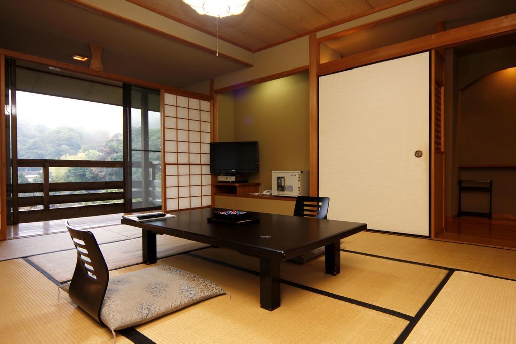 Bokusuisou Hotel Kirishima Bagian luar foto