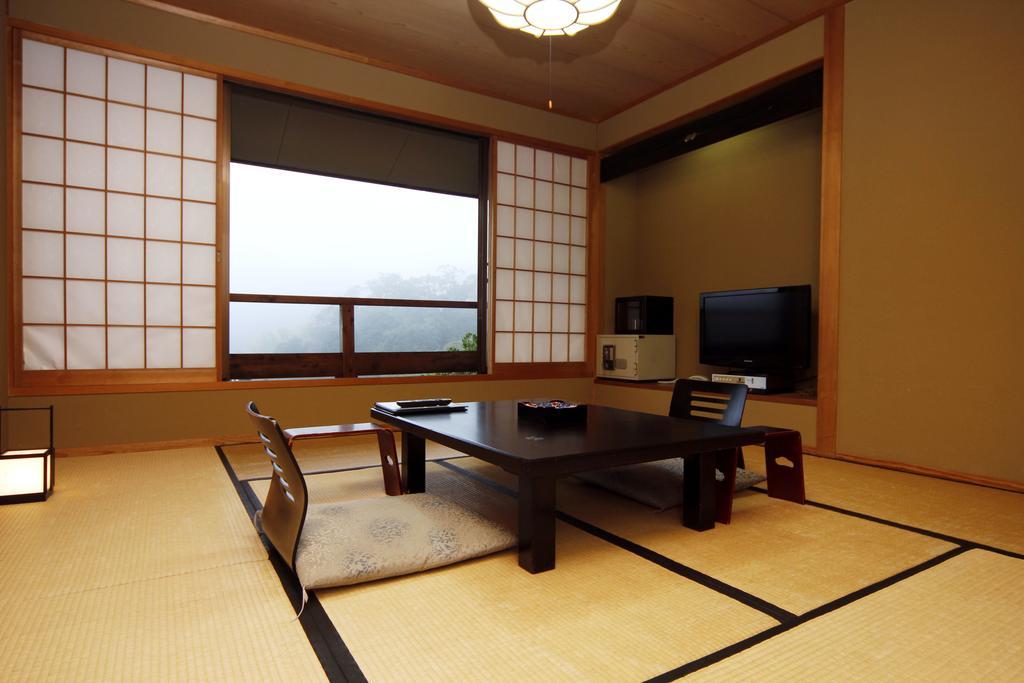 Bokusuisou Hotel Kirishima Bagian luar foto
